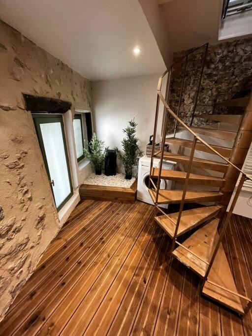 Maison Suspendue Avec Jacuzzi Privatif Pont-en-Royans Exterior foto